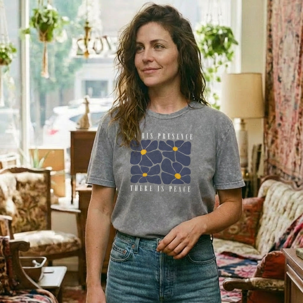 In His Presence mineral-wash tee